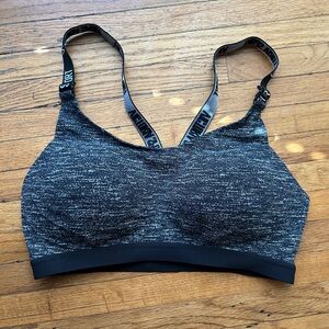 NWOT Victoria’s Secret Heathered Black Sports Bra
